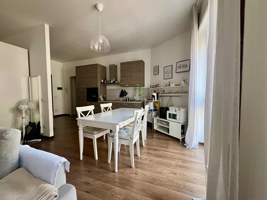 Immagine 5 di Appartamento in vendita  in Via Cairoli 20 a Varese