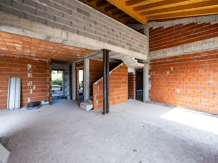 Immagine 10 di Villa in vendita  in via Matteotti a Barasso