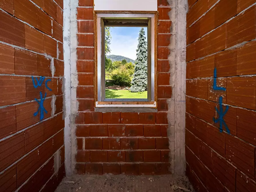 Immagine 12 di Villa in vendita  in via Matteotti a Barasso