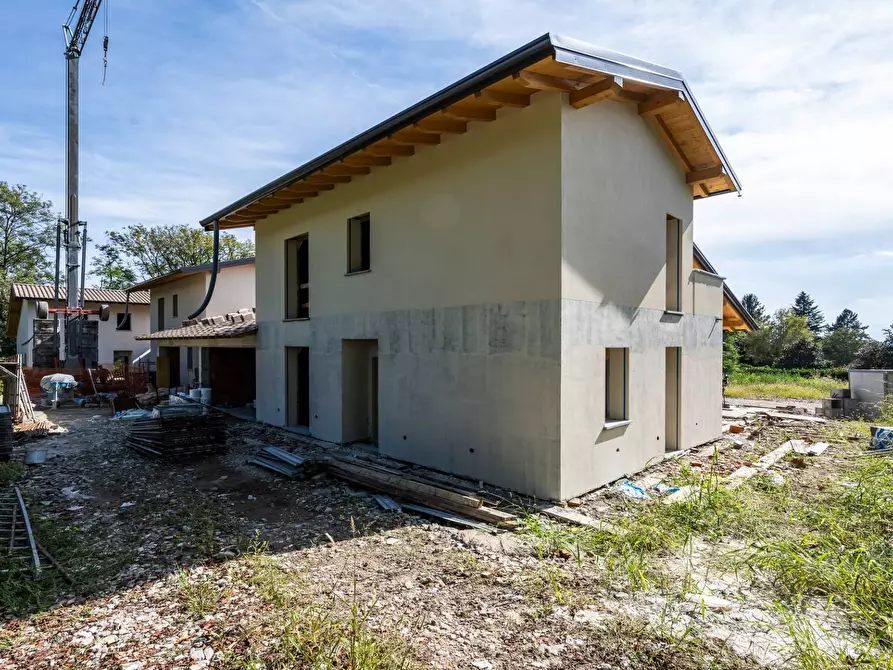 Immagine 4 di Villa in vendita  in via Matteotti a Barasso