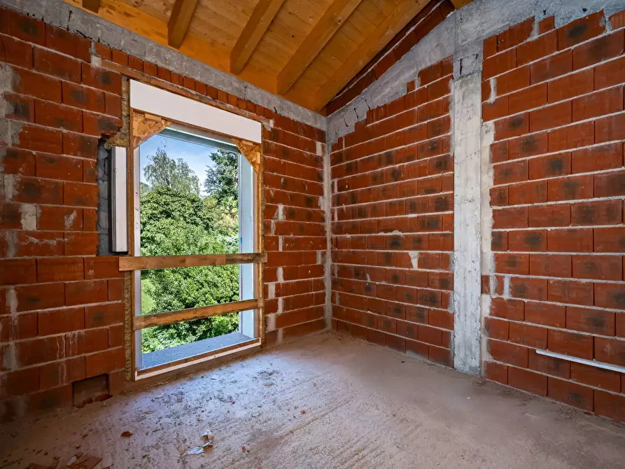 Immagine 20 di Villa in vendita  in via Matteotti a Barasso