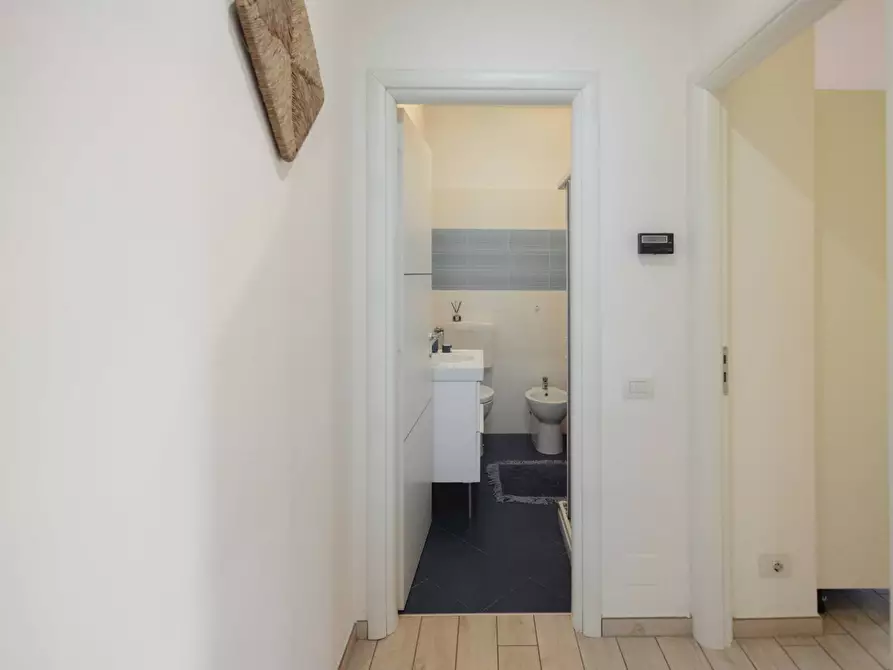 Immagine 23 di Appartamento in vendita  in via san pedrino 6 a Varese