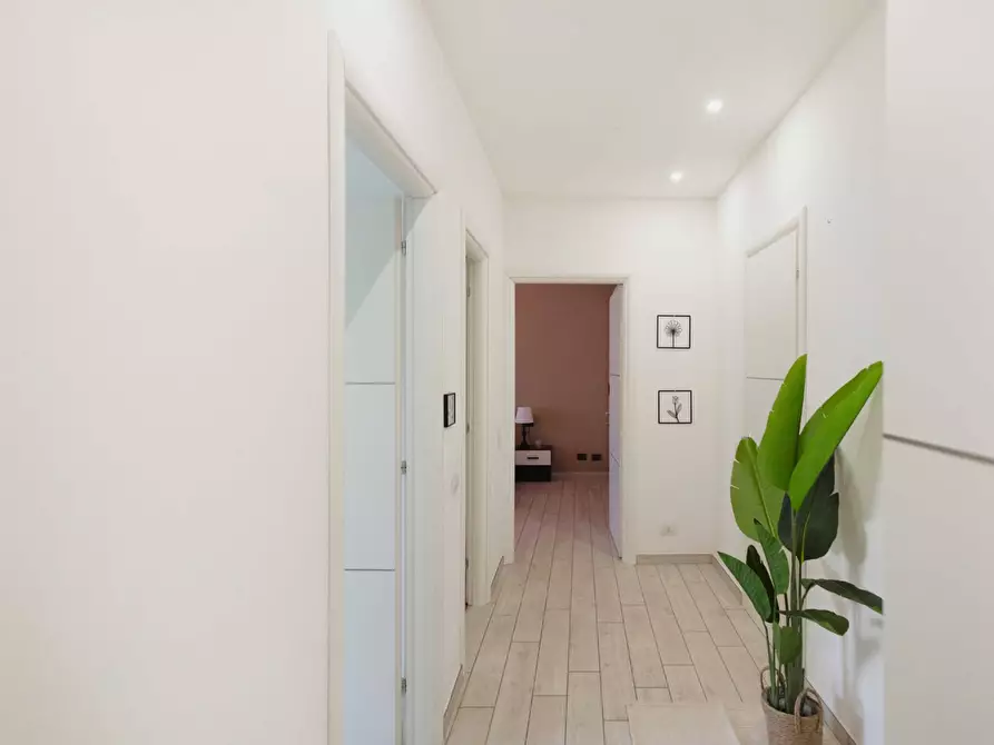 Immagine 28 di Appartamento in vendita  in via san pedrino 6 a Varese