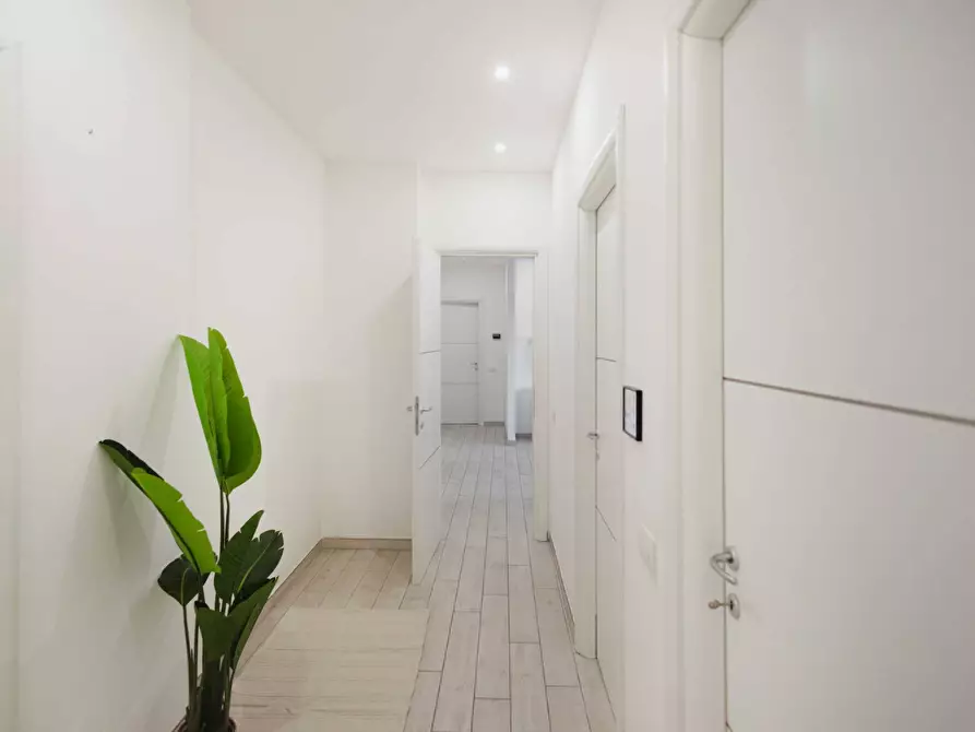 Immagine 29 di Appartamento in vendita  in via san pedrino 6 a Varese