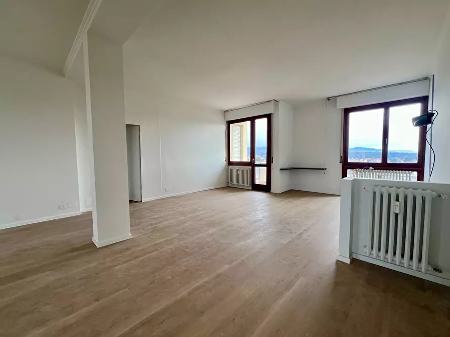 Immagine 2 di Appartamento in vendita  in Via Rainoldi 23 a Varese