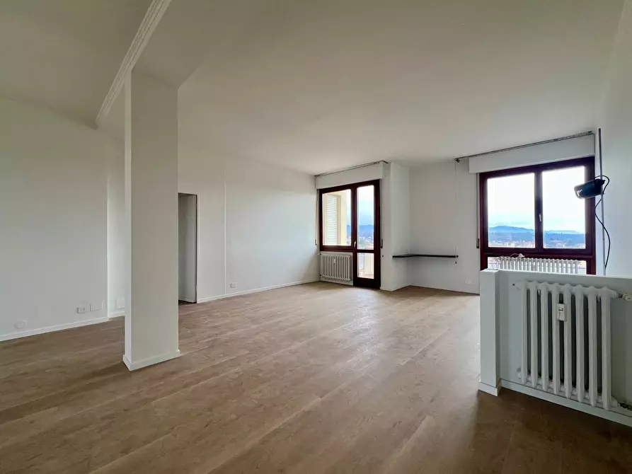 Immagine 5 di Appartamento in vendita  in Via Rainoldi 23 a Varese