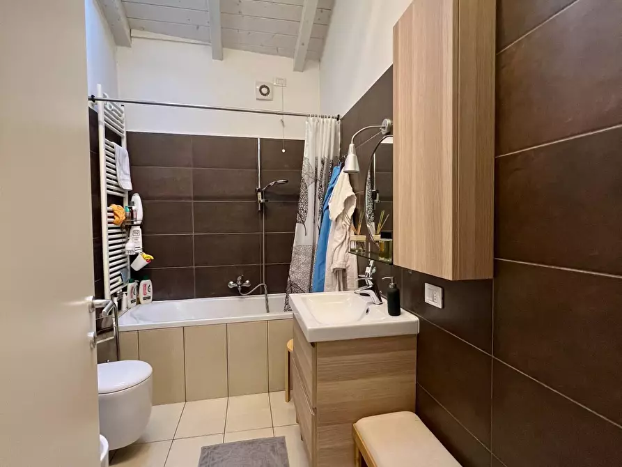 Immagine 20 di Appartamento in vendita  in Via Bizzozero 11 a Varese