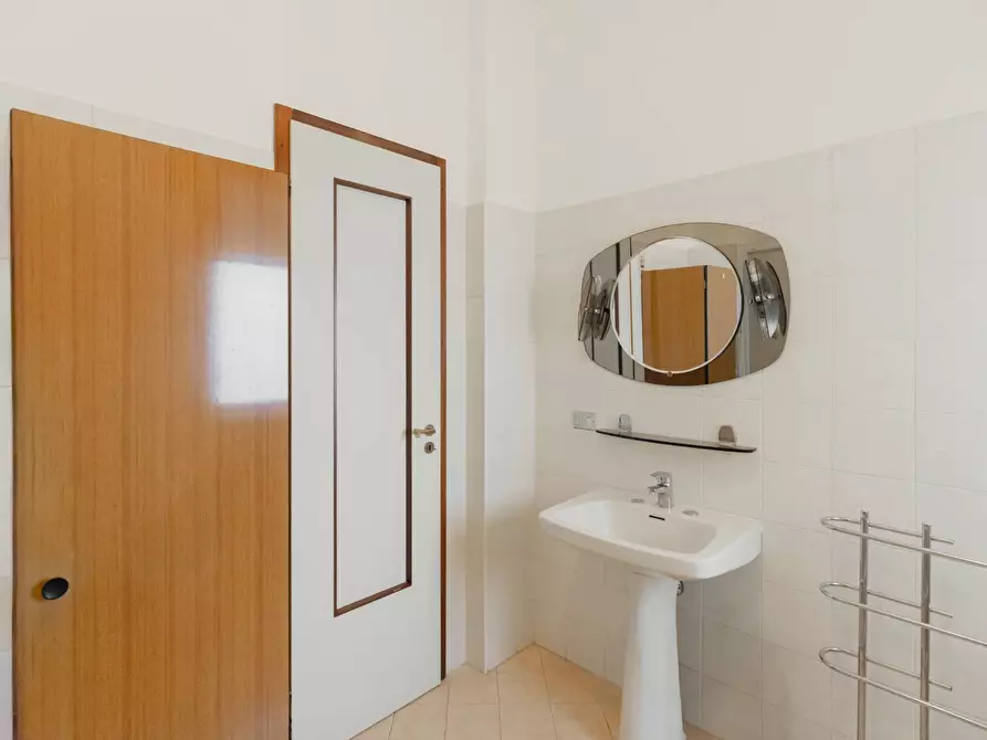 Immagine 40 di Appartamento in vendita  in Via Bainsizza 19 a Turbigo