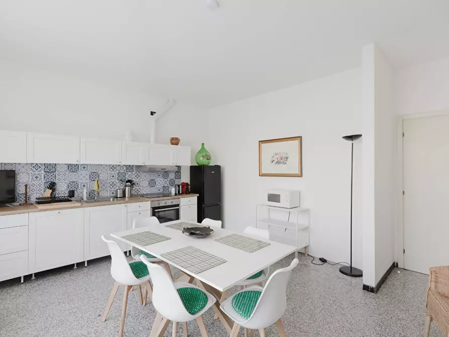 Immagine 20 di Villa in vendita  in Via Cadorna 23 a Legnano