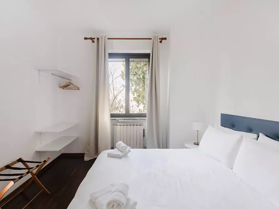 Immagine 29 di Villa in vendita  in Via Cadorna 23 a Legnano