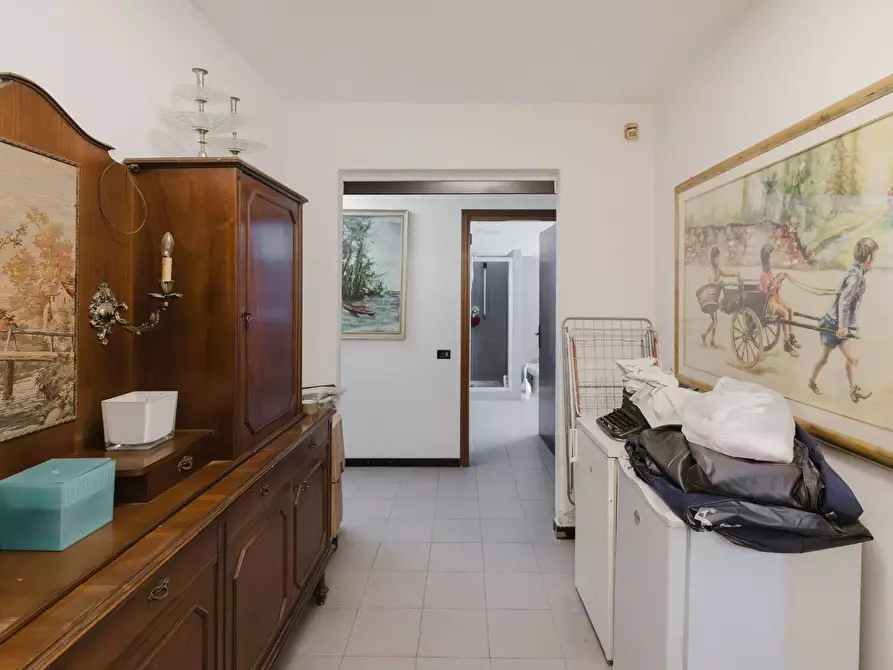 Immagine 53 di Villa in vendita  in Via Cadorna 23 a Legnano