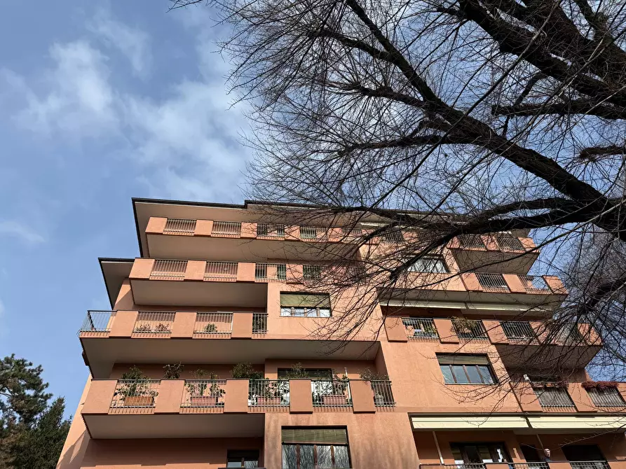 Immagine 11 di Appartamento in vendita  in Piazza 26 Maggio 5 a Varese