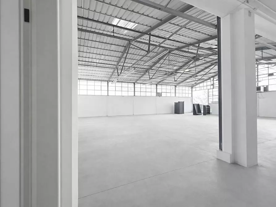 Immagine 1 di Capannone industriale in vendita  in Via Circonvallazione 6 a Vignale Monferrato