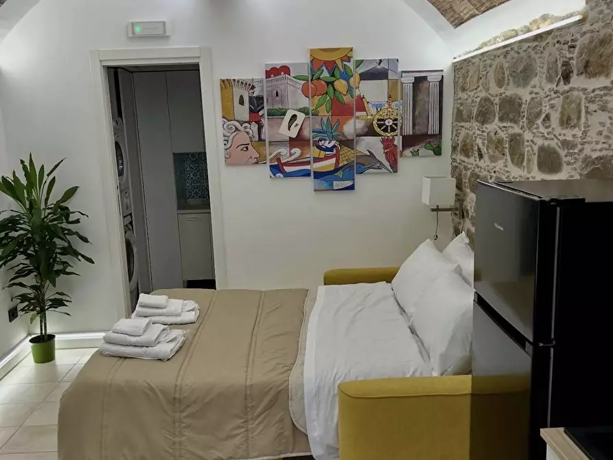 Immagine 1 di Appartamento in vendita  in Via Umberto I 60 a Santo Stefano Di Camastra