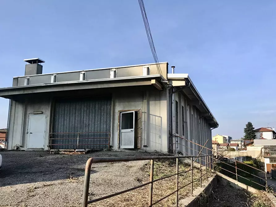 Immagine 4 di Capannone industriale in affitto  in VIA GOZZI 87 a Varese
