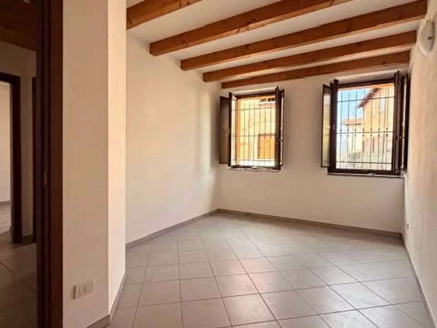 Immagine 3 di Appartamento in affitto  in Via Piave 1 a Barasso