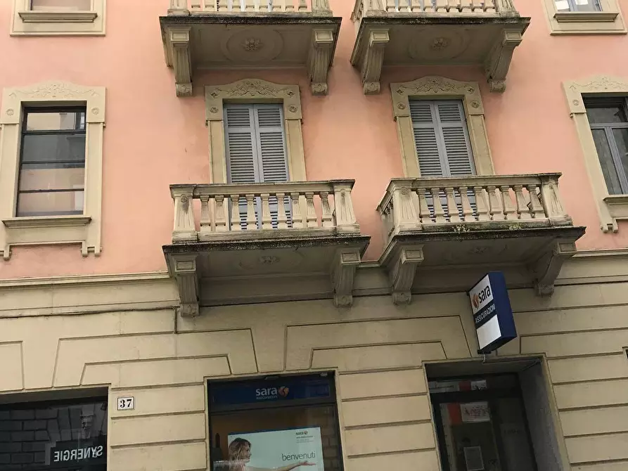 Immagine 7 di Locale commerciale in affitto  in Via Cavour a Varese