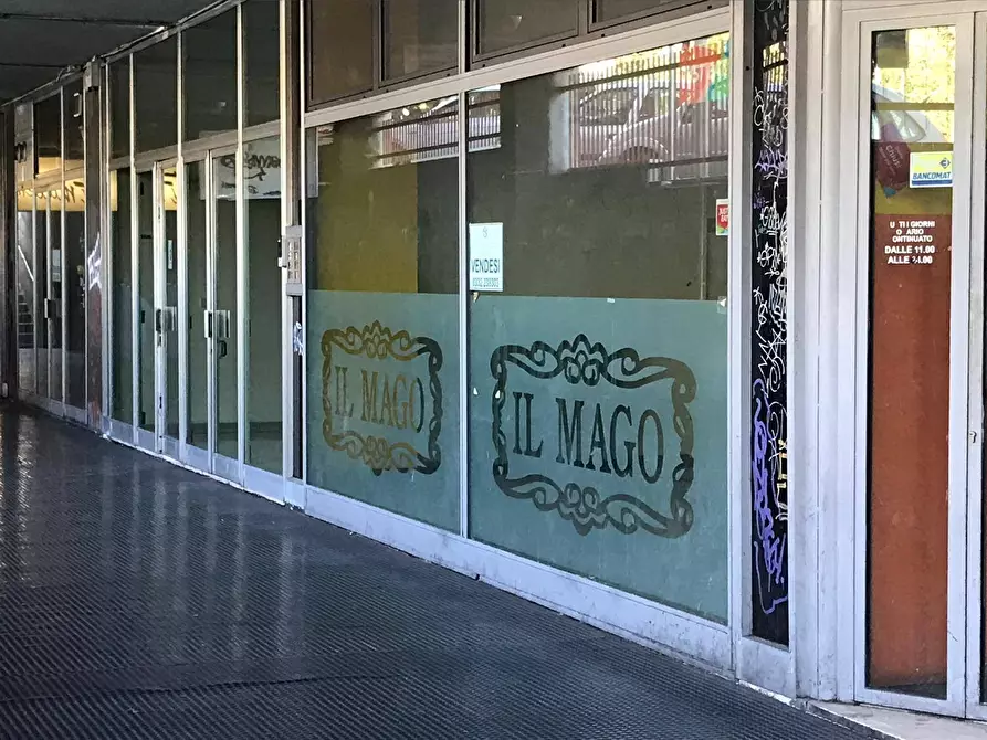 Immagine 3 di Locale commerciale in affitto  in Via Manin 30 a Varese