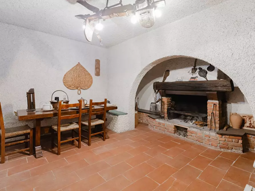 Immagine 43 di Villa in vendita  in VIA ALESSANDRO VOLTA 25 a Carnago