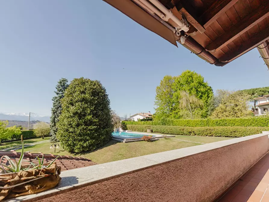 Immagine 20 di Villa in vendita  in VIA ALESSANDRO VOLTA 25 a Carnago