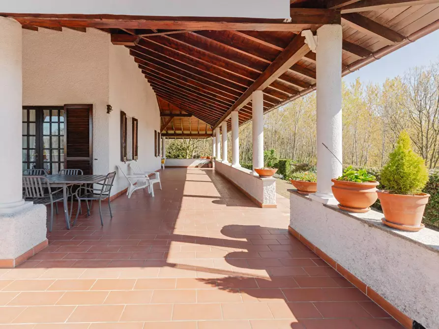 Immagine 21 di Villa in vendita  in VIA ALESSANDRO VOLTA 25 a Carnago