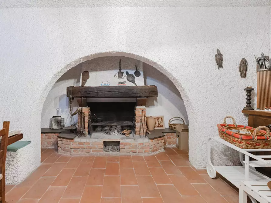 Immagine 44 di Villa in vendita  in VIA ALESSANDRO VOLTA 25 a Carnago