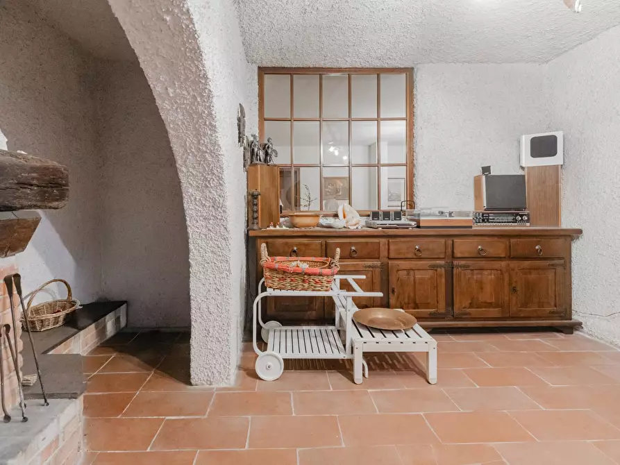 Immagine 45 di Villa in vendita  in VIA ALESSANDRO VOLTA 25 a Carnago