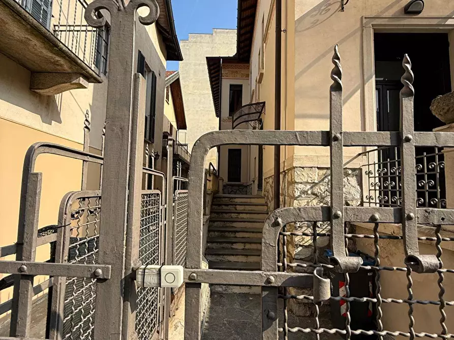 Immagine 1 di Ufficio in affitto  in Via Donizetti 17 a Varese