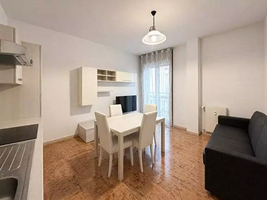 Immagine 1 di Appartamento in vendita  in Via Cairoli 20 a Varese