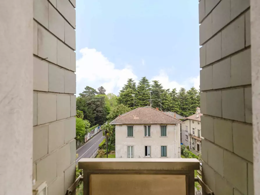 Immagine 25 di Appartamento in vendita  in via carlo poma 4 a Varese