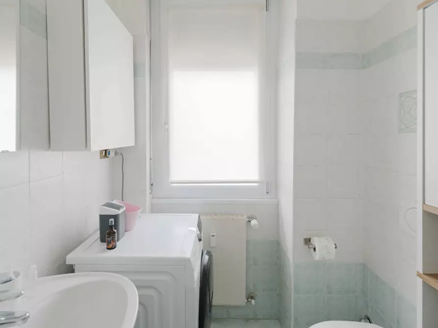 Immagine 29 di Appartamento in vendita  in via carlo poma 4 a Varese