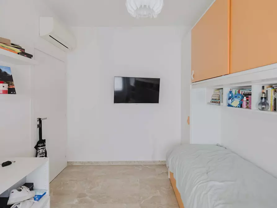 Immagine 35 di Appartamento in vendita  in via carlo poma 4 a Varese