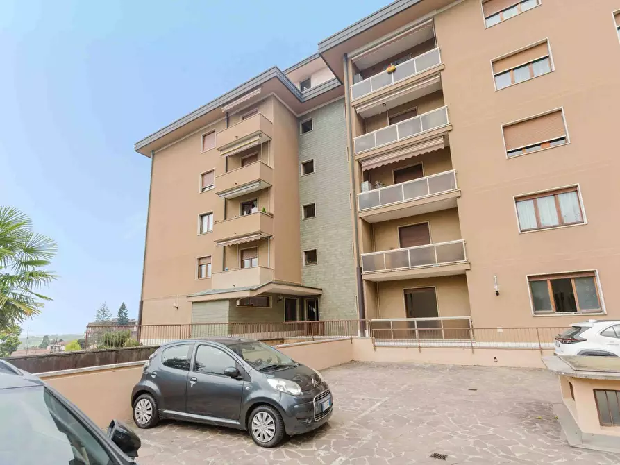 Immagine 58 di Appartamento in vendita  in via carlo poma 4 a Varese