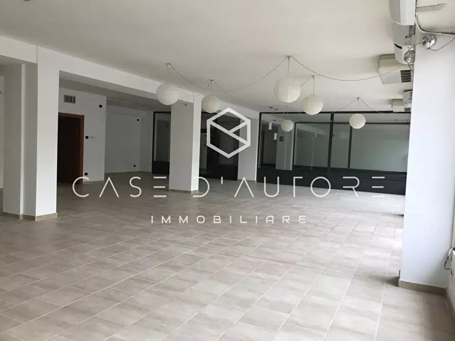 Immagine 7 di Locale commerciale in affitto  in Viale Belforte 178 a Varese