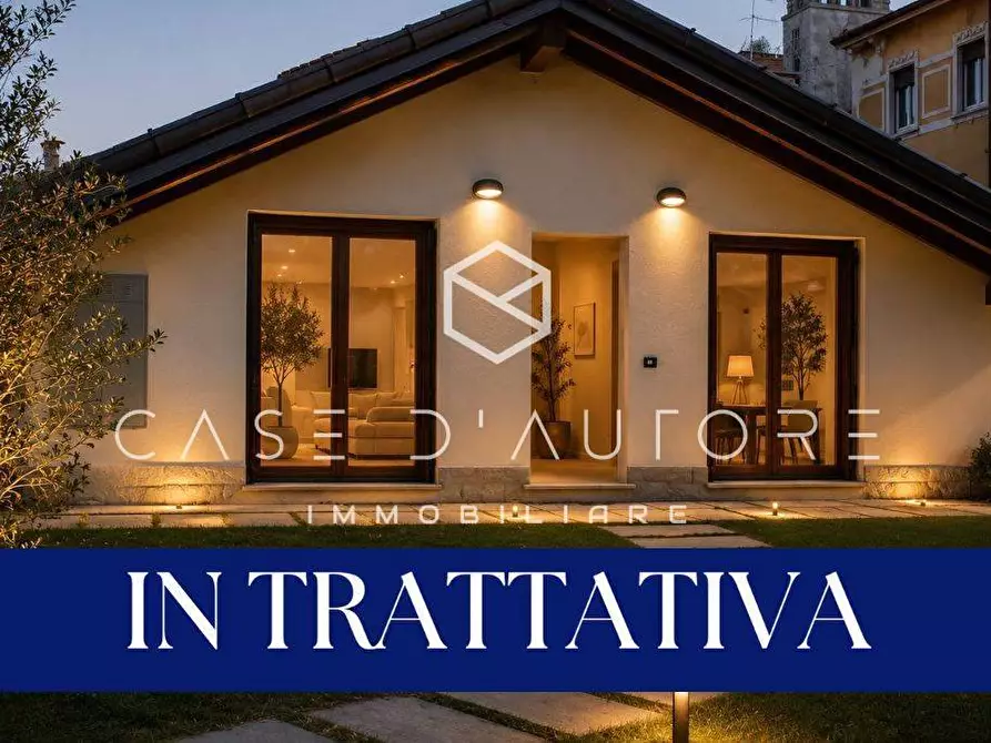 Immagine 1 di Appartamento in vendita  in via san francesco d'assisi 22 a Varese