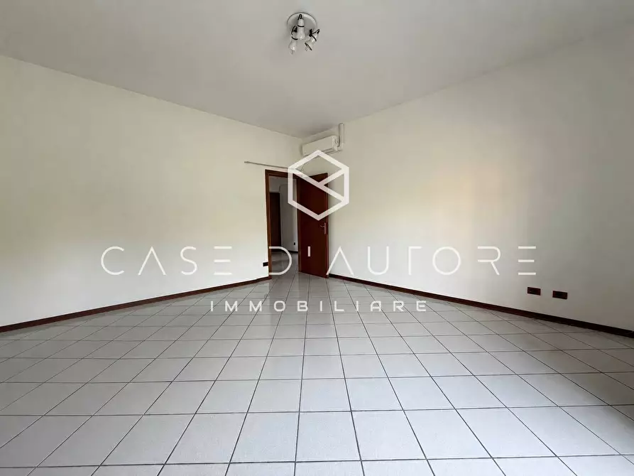 Immagine 2 di Appartamento in affitto  in Via Cornelio Rovera 38 a Gavirate