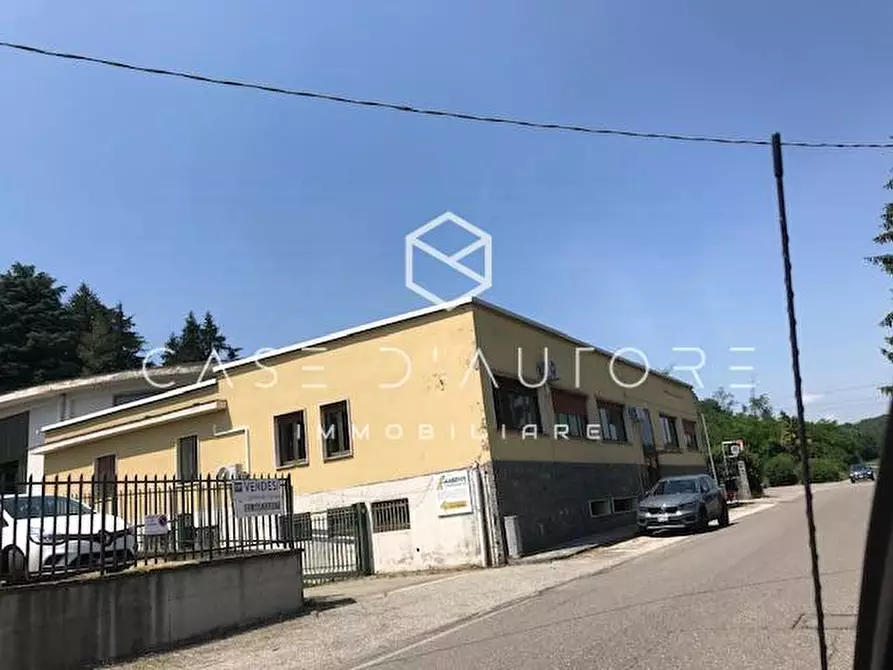Immagine 3 di Capannone industriale in vendita  in via gramsci a Gazzada Schianno