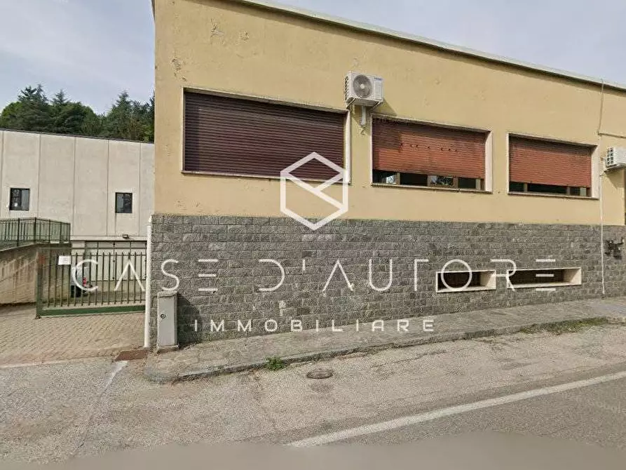Immagine 4 di Capannone industriale in vendita  in via gramsci a Gazzada Schianno