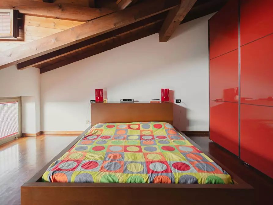 Immagine 18 di Appartamento in vendita  in via mazzini a Barasso