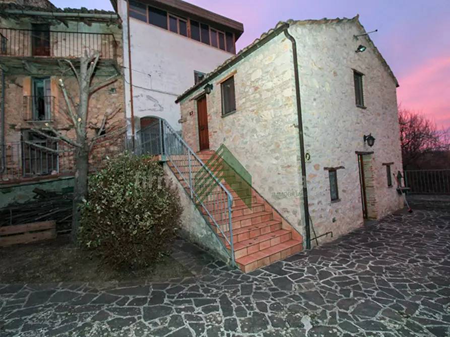 Immagine 4 di Casa indipendente in vendita  in Flammignano a Tossicia