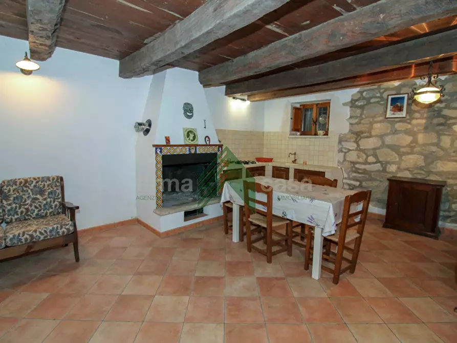 Immagine 9 di Casa indipendente in vendita  in Flammignano a Tossicia