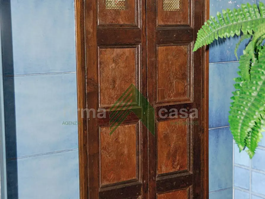 Immagine 49 di Villa in vendita  a Teramo