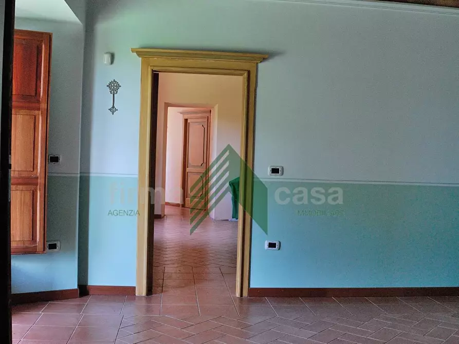 Immagine 52 di Villa in vendita  a Teramo
