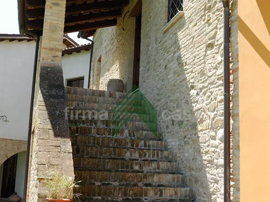 Immagine 55 di Villa in vendita  a Teramo