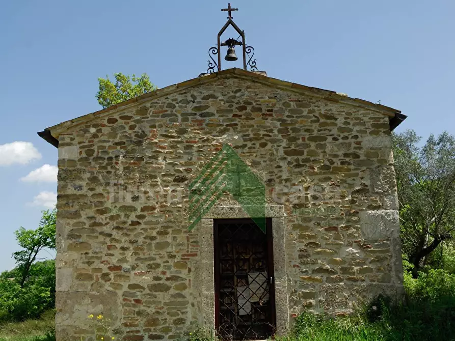 Immagine 59 di Villa in vendita  a Teramo