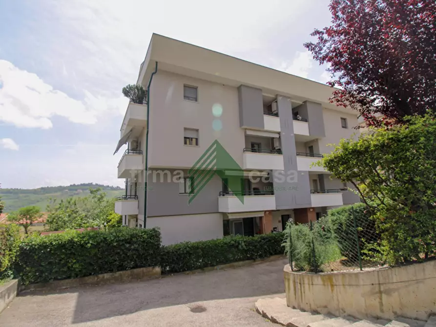 Immagine 2 di Appartamento in vendita  in via Flaiani 14 a Teramo
