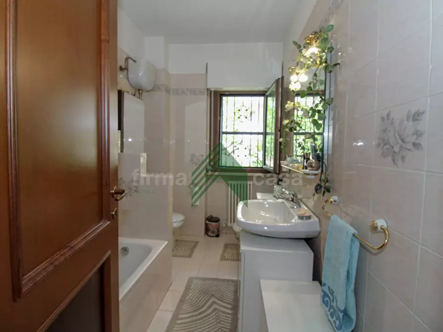 Immagine 19 di Appartamento in vendita  in via Flaiani 14 a Teramo