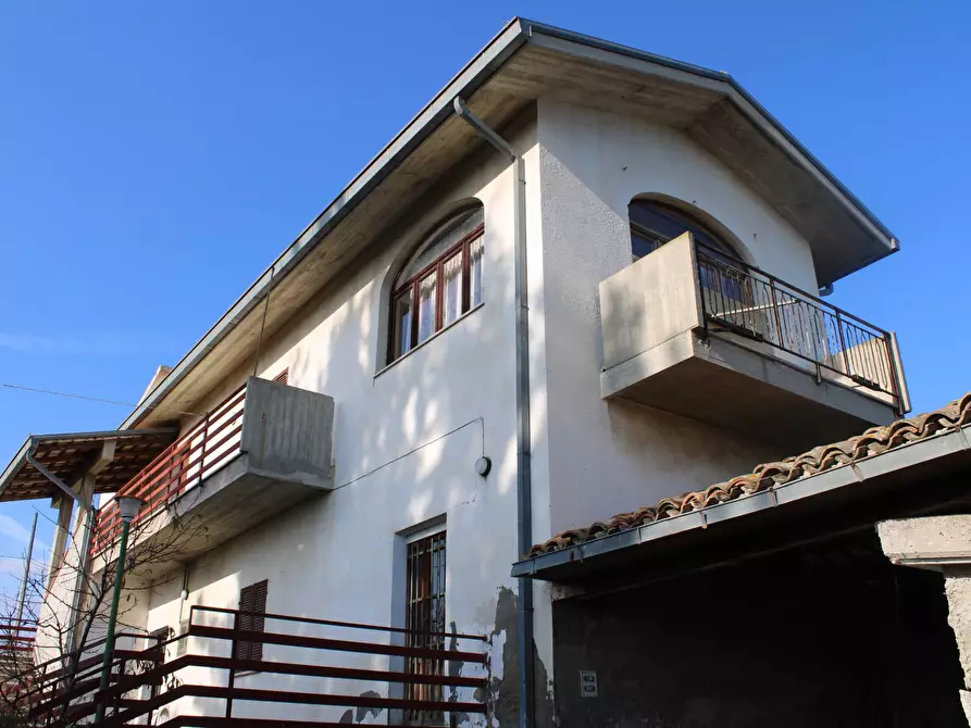 Immagine 1 di Casa indipendente in vendita  a Giulianova