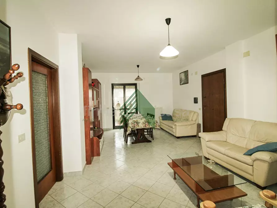 Immagine 7 di Appartamento in vendita  in Via Cona 108 a Teramo