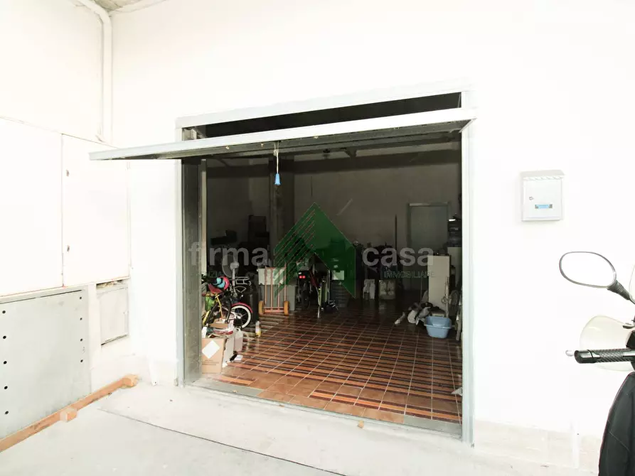 Immagine 20 di Appartamento in vendita  in Via Cona 108 a Teramo